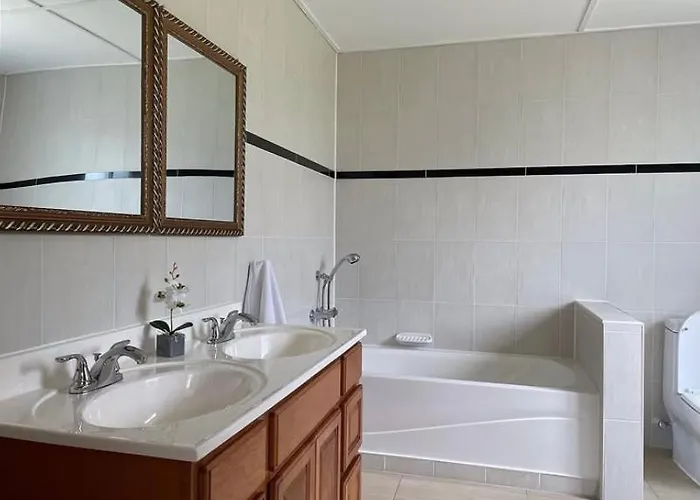 Spring Garden Ocean View Apartamento *
